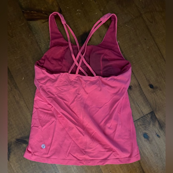 Lululemon Tank Top - Older style; pink, size 10 - Picture 2 of 4